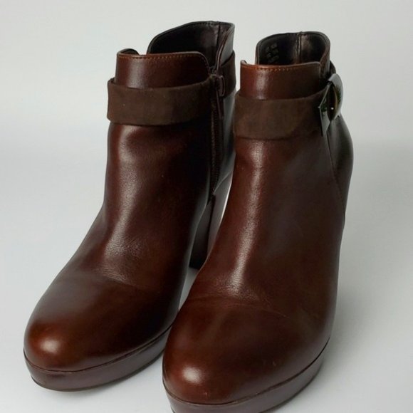 Flexi Shoes - Flexi Brown Leather Booties Size 7